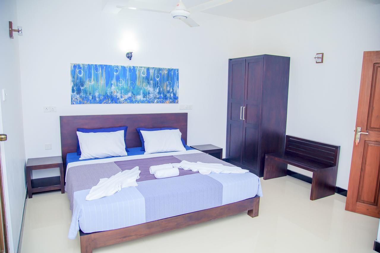 Ruki Sea Reach Hotel Kudapaduwa Exterior photo